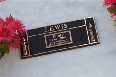 Trudy Lewis on Sysoon