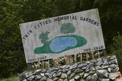 Twin Cities Memorial Gardens on Sysoon