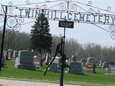 Twin Hills Cemetery on Sysoon