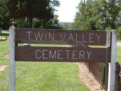 Twin Valley Cemetery on Sysoon