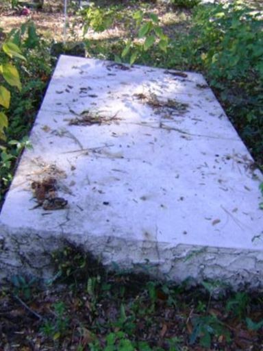 Unknown 07 Grave on Sysoon