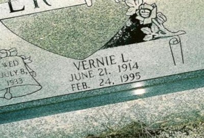 Vernie L Logan Riner on Sysoon
