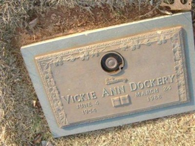 Vickie Ann Dockery on Sysoon