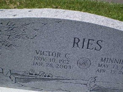 Victor C Ries on Sysoon