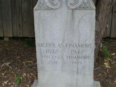 Vincenza Finamore on Sysoon