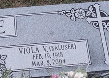 Viola V. (Balusek) Kruse on Sysoon