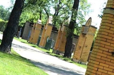 Waldheim Jewish Cemetery on Sysoon