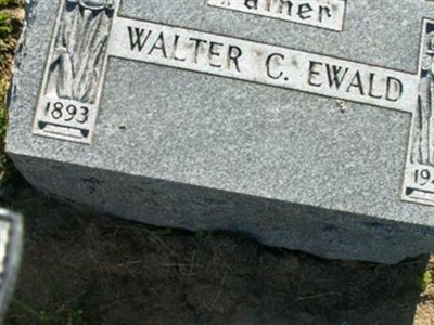 Walter C. Ewald on Sysoon