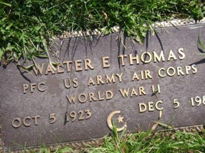 Walter E. Thomas on Sysoon