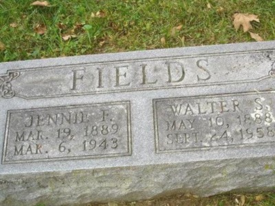Walter S Fields on Sysoon