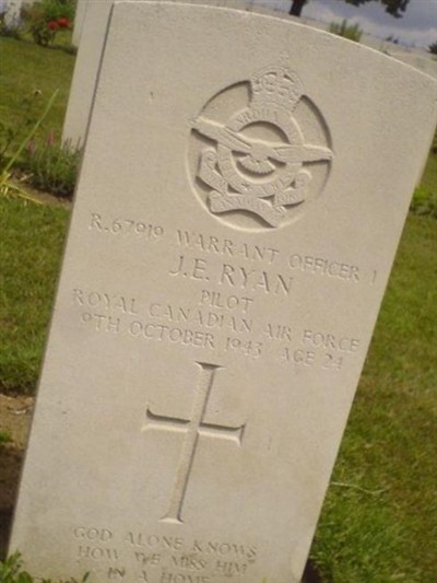 Warrant Officer Class I ( Pilot ) John Edward Ryan on Sysoon