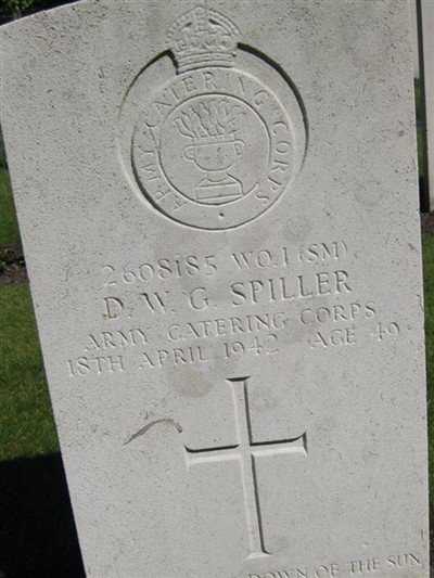 Warrant Officer Class I (S.M.) Douglas William George Spiller on Sysoon
