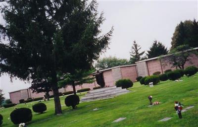 Washington Park East Cemetery on Sysoon