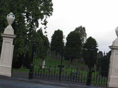 Wellshill Cemetery on Sysoon