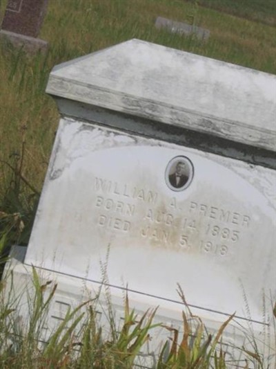 William a Premer on Sysoon