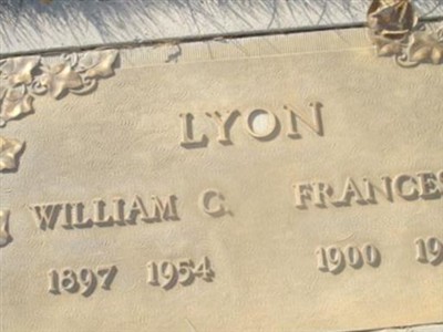 William C Lyon on Sysoon