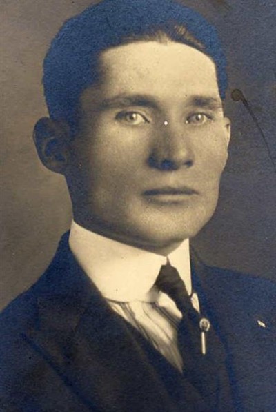 William Charlton (Charlie) Pool on Sysoon
