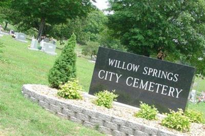 Willow Springs City Cemetery on Sysoon