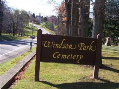 Windsor Park Cemetery on Sysoon