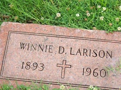 Winnie D Larison on Sysoon