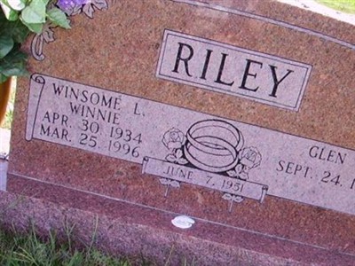 Winsome L "Winnie" Riley on Sysoon