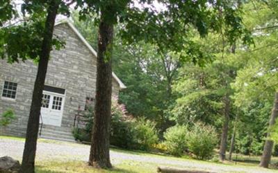 Woodland Mennonite Cemetery on Sysoon