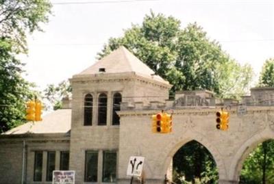 Woodlawn Cemetery on Sysoon