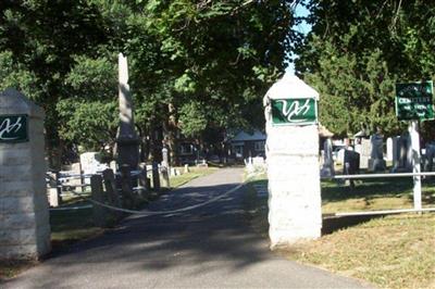 Woodside Cemetery on Sysoon