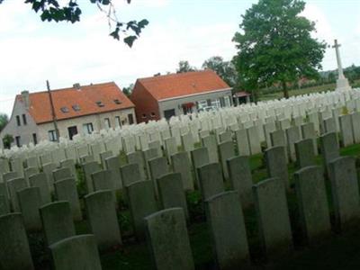 Wulverghem-Lindenhoek Road Military Cemetery on Sysoon