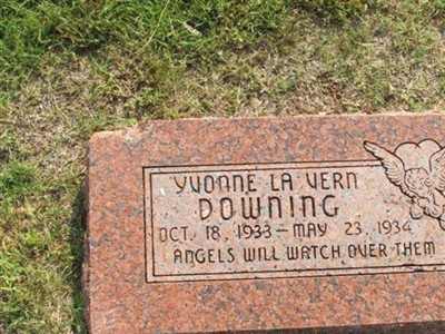 Yvonne La Vern Downing on Sysoon