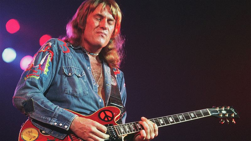 Alvin Lee (1944-2013) *68, Grave #86208828 - Sysoon