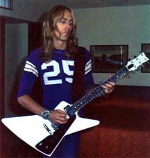 Chuck Ruff †60 (1951 - 2011) - The Grave [en]