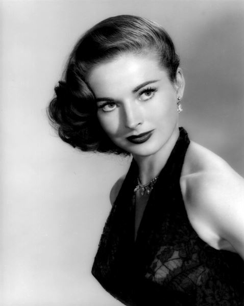 Coleen Gray †92 1922 2015 The Grave [en]