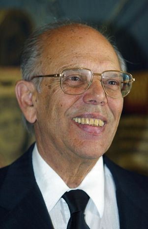 Jorge Batlle Ibáñez on Sysoon