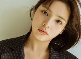Song Yoo-Jung on Sysoon