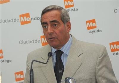 Víctor Manuel Federico Fayad on Sysoon